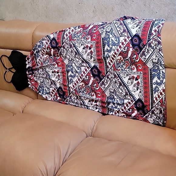 Suzy Shier Dress XS Floral Black Red White Red - Picture 2 of 9